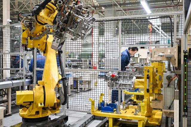 新能源汽車熱銷驅(qū)動(dòng)產(chǎn)業(yè)升級(jí) 軟件開(kāi)發(fā)如何賦能企業(yè)高質(zhì)量發(fā)展